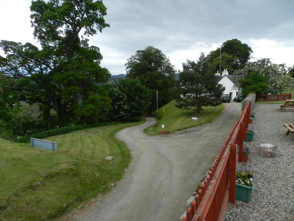 Clunebeg Lodge Drumnadrochit Exterior foto